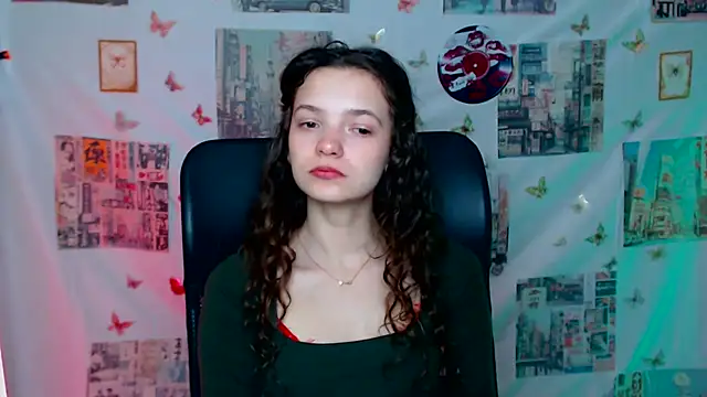  SusieSu  online show from April 10, 2026, 6:20 am