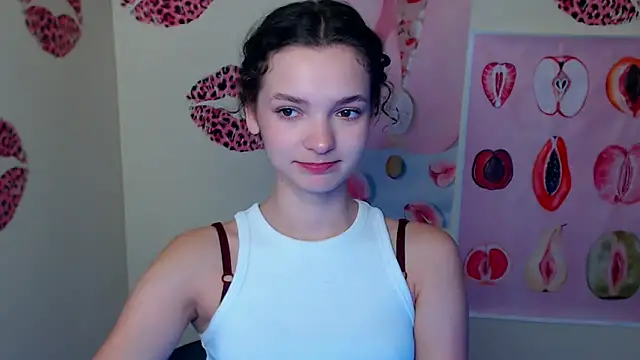 Snapshot of _SusieSu_ chatting on October 3, 2025, 6:26 am SusieSu online show from October 3, 2025, 6:26 am