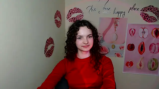 Snapshot of _SusieSu_ chatting on March 8, 2025, 5:07 am SusieSu online show from March 8, 2025, 5:07 am