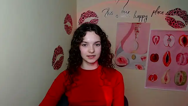 Snapshot of _SusieSu_ chatting on March 8, 2025, 2:01 am SusieSu online show from March 8, 2025, 2:01 am