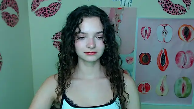 Snapshot of _SusieSu_ chatting on November 14, 2025, 7:17 pm SusieSu online show from November 14, 2025, 7:17 pm