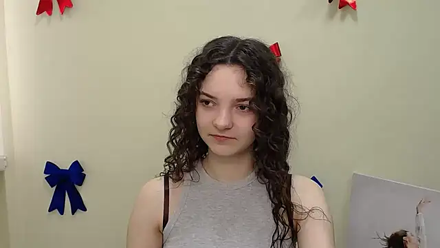 Snapshot of _SusieSu_ chatting on March 4, 2025, 7:41 am SusieSu online show from March 4, 2025, 7:41 am