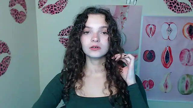 Snapshot of _SusieSu_ chatting on October 24, 2025, 7:13 pm SusieSu online show from October 24, 2025, 7:13 pm