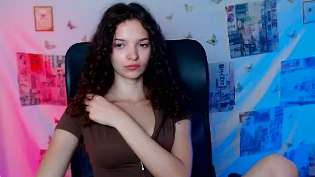 SusieSu  online show from July 2, 2026, 4:07 am