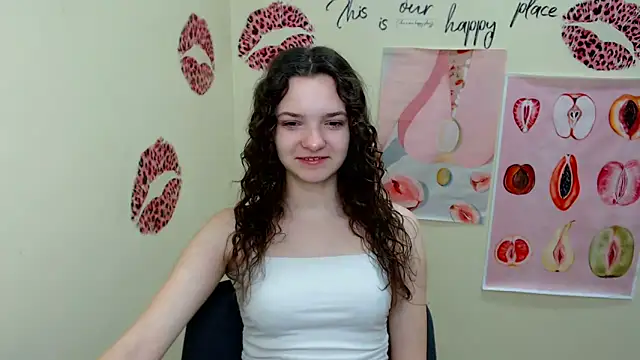 Snapshot of _SusieSu_ chatting on March 20, 2025, 7:25 am SusieSu online show from March 20, 2025, 7:25 am