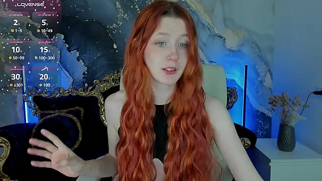 MagicLilu online show from February 11, 2025, 8:42 pm