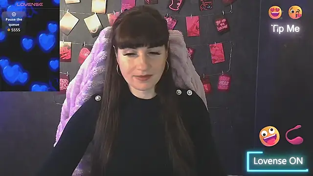 Violla My online show from October 18, 2025, 5:42 am