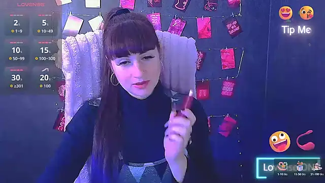 Violla My online show from November 16, 2025, 7:02 am