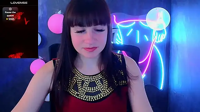 Snapshot of Violla_My chatting on February 21, 2025, 6:40 am Violla My online show from February 21, 2025, 6:40 am