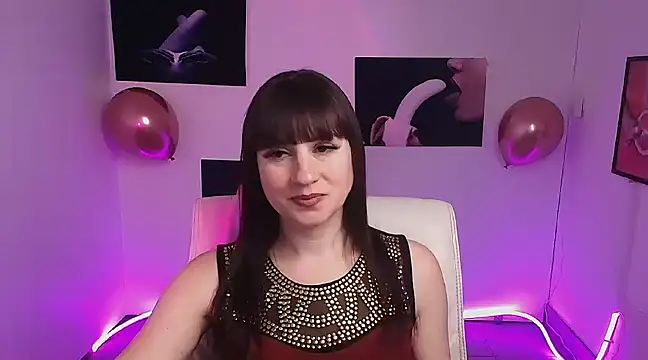 Snapshot of Violla_My chatting on February 12, 2025, 9:52 am Violla My online show from February 12, 2025, 9:52 am
