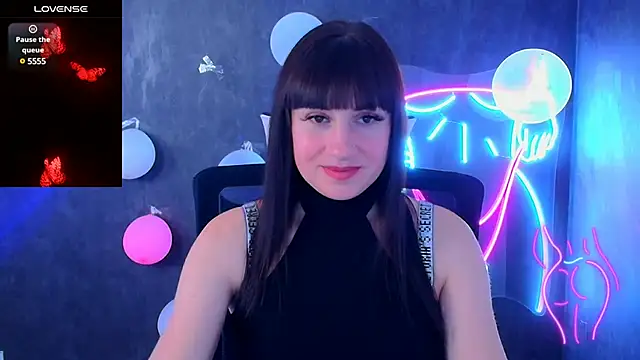 Snapshot of Violla_My chatting on February 26, 2025, 10:16 am Violla My online show from February 26, 2025, 10:16 am