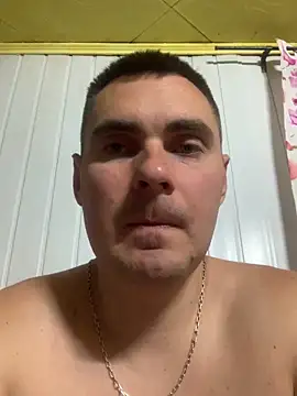 Rowing199456 online show from June 17, 2026, 7:13 pm