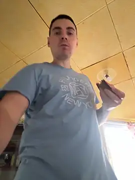 Rowing199456 online show from November 26, 2025, 7:08 am