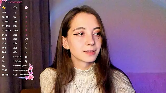 Snapshot of EvaBradley chatting on October 9, 2025, 5:46 pm EvaBradley online show from October 9, 2025, 5:46 pm