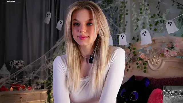 EdlinAlliston online show from October 26, 2025, 1:55 pm