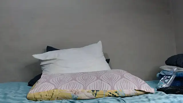 Snapshot of BustyMelonssXXXX chatting on February 3, 2026, 8:36 pm BustyMelonssXXXX online show from February 3, 2026, 8:36 pm