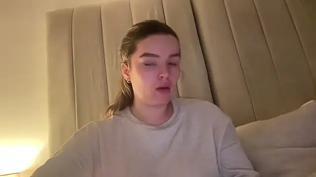 maisiesmithx online show from March 25, 2026, 12:44 am