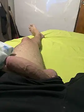 Snapshot of Erick-90 chatting on February 25, 2026, 4:23 am Erick-90 online show from February 25, 2026, 4:23 am