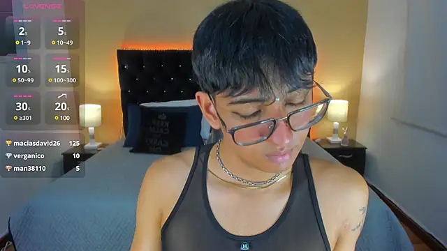 Dark hairy  online show from February 20, 2025, 3:12 am
