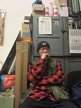 Snapshot of loverboyxxx69 chatting on February 20, 2026, 8:27 am loverboyxxx69 online show from February 20, 2026, 8:27 am