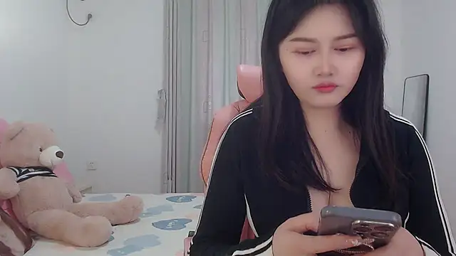 Little-sweet online show from March 13, 2025, 2:49 am