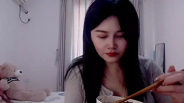 Little-sweet online show from March 18, 2025, 1:57 am