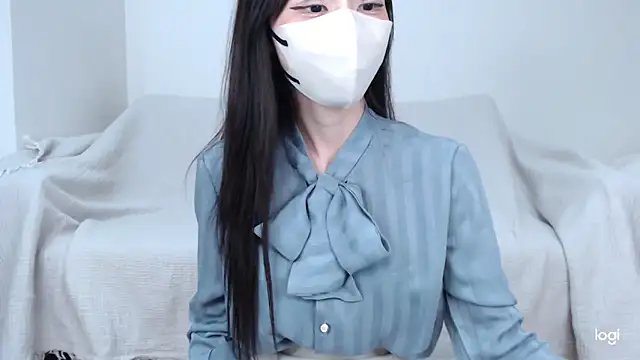 Snapshot of MIU-oxo chatting on December 11, 2024, 1:49 pm MIU-oxo online show from December 11, 2024, 1:49 pm