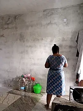 MaaliiiPonuTamil online show from November 28, 2025, 4:23 am