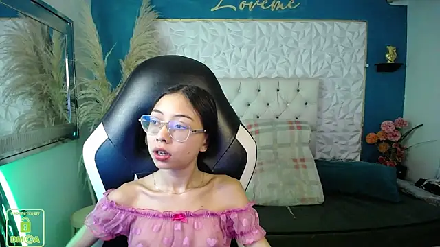 NathaliaSweet 11 online show from December 22, 2025, 2:28 pm