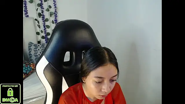 Snapshot of NathaliaSweet_11 chatting on April 22, 2026, 2:57 pm NathaliaSweet 11 online show from April 22, 2026, 2:57 pm