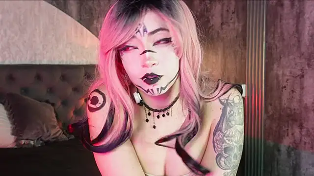 Aylen darkmoor online show from July 13, 2026, 5:01 pm