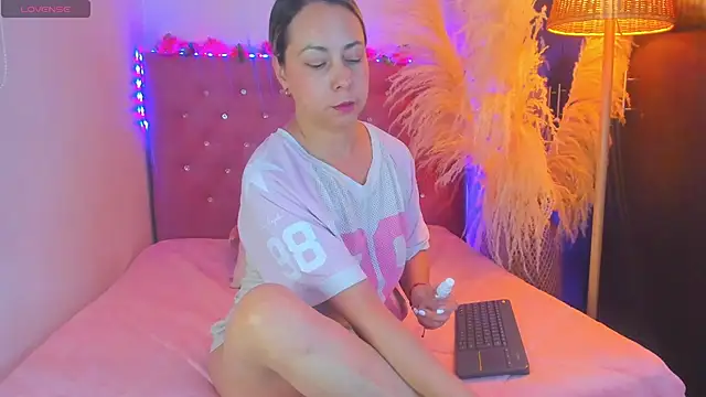  sexybunny  online show from June 3, 2026, 6:58 am