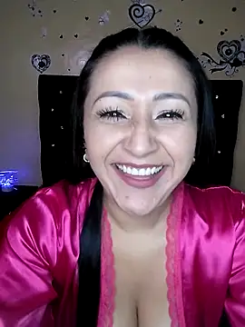 Snapshot of ArianaMist chatting on January 28, 2025, 10:56 pm ArianaMist online show from January 28, 2025, 10:56 pm
