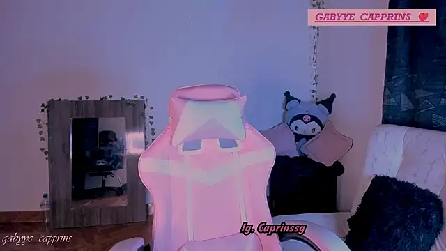 gabyye capprins online show from March 29, 2026, 1:07 am