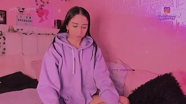 gabyye capprins online show from March 1, 2026, 12:32 am