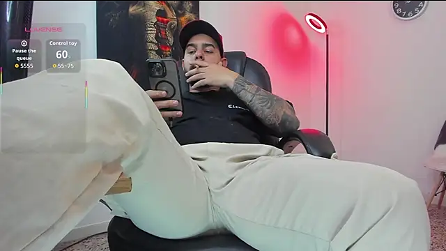 Ethan Castellano online show from October 12, 2025, 10:11 pm