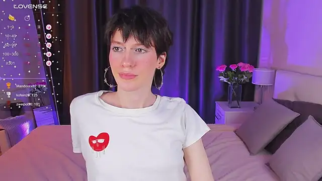 Snapshot of Kolette_Gray chatting on March 2, 2025, 2:36 pm Kolette Gray online show from March 2, 2025, 2:36 pm