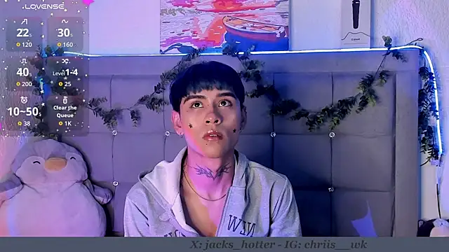 Snapshot of jacks_hotter chatting on June 17, 2026, 10:19 pm jacks hotter online show from June 17, 2026, 10:19 pm