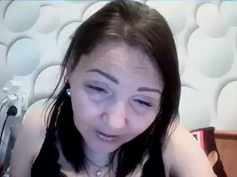 Snapshot of ClaireSunset chatting on April 22, 2026, 5:53 pm ClaireSunset online show from April 22, 2026, 5:53 pm