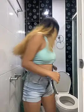 Naomi991 online show from October 9, 2025, 11:27 pm