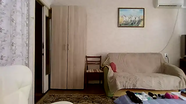 LediLyubava online show from September 19, 2025, 12:53 pm