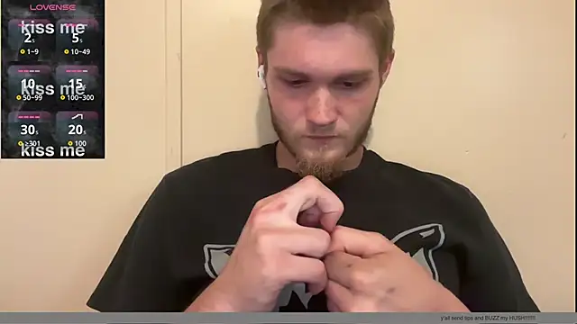 Snapshot of anomalies_ig chatting on October 27, 2025, 9:16 pm anomalies ig online show from October 27, 2025, 9:16 pm