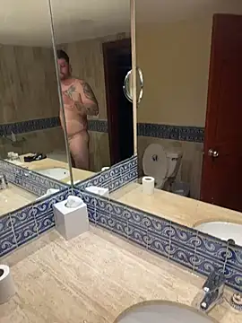 Snapshot of mexicanoHOT699 chatting on December 21, 2024, 8:39 am mexicanoHOT699 online show from December 21, 2024, 8:39 am