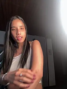 Praga Pink online show from April 30, 2026, 1:12 am