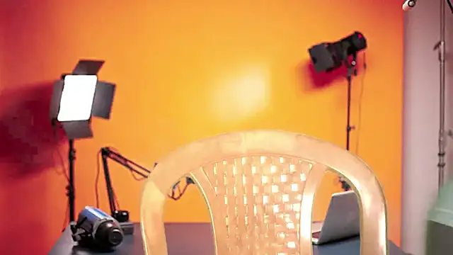 mamoni91 online show from November 12, 2025, 3:10 am