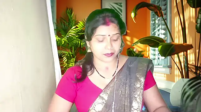 mamoni91 online show from February 16, 2025, 3:37 am