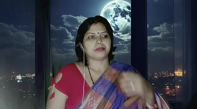 mamoni91 online show from February 28, 2025, 5:26 pm