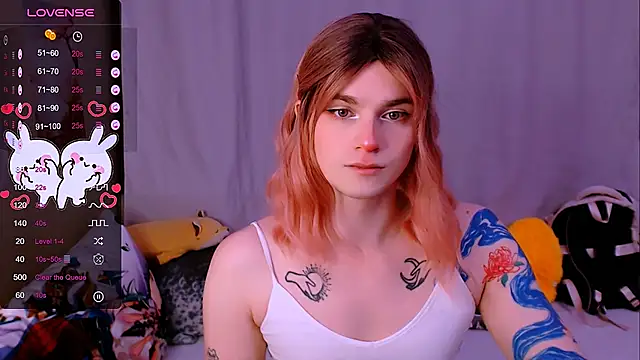 Alice Hells online show from November 23, 2025, 1:32 pm