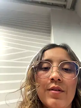 Snapshot of Kay_LustyWife chatting on October 19, 2025, 2:25 am Kay LustyWife online show from October 19, 2025, 2:25 am