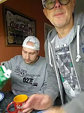 xxJANI2xx online show from January 6, 2025, 7:42 am